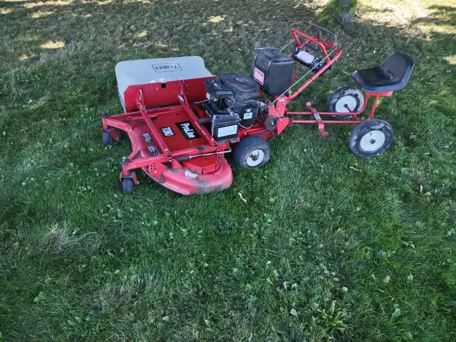 ** Toro Proline walk behind zero turn lawnmower w bagger | Lawnmowers ...