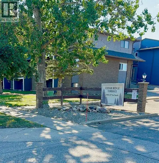 2 Bedroom Apartment - Cedar Ridge Terrace