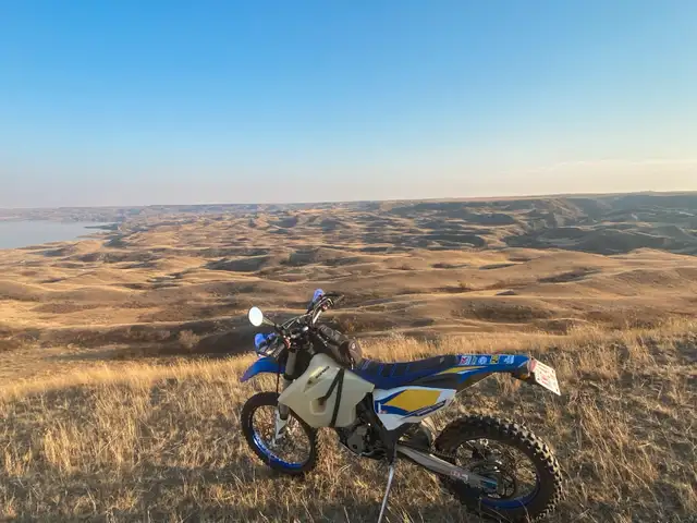 2013 Husaberg (ktm) FE 350 street legal dualsport SNOWBIKE in Dirt Bikes & Motocross in Regina - Image 5