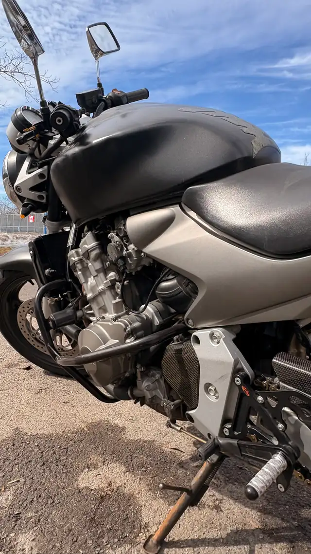 Honda hornet 600cc in Sport Touring in City of Toronto - Image 6