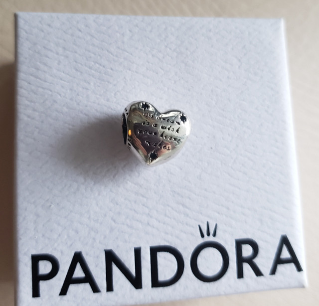 PANDORA HEARTS LOVE COLLECTION in Jewellery & Watches in City of Toronto - Image 3