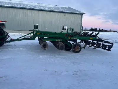MC5111 Great Plains chisel plow with chopping reel harrow. All new points last fall Some spare parts...