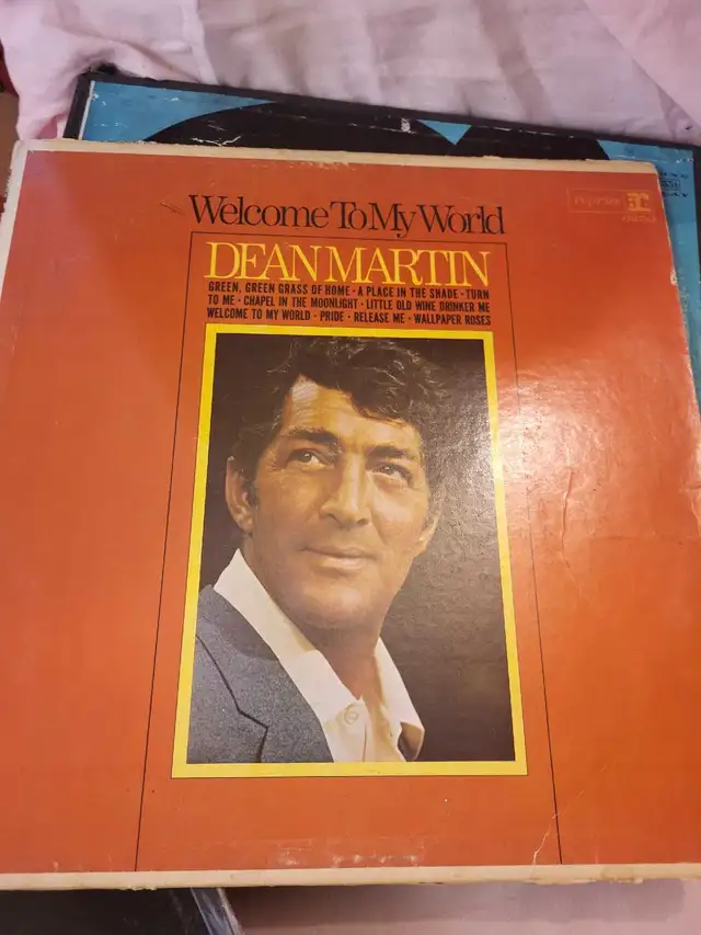 Dean Martin Welcome To My World Vinyl Record in CDs, DVDs & Blu-ray in Gatineau - Image 2