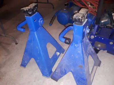 Pair of jack stands, View more