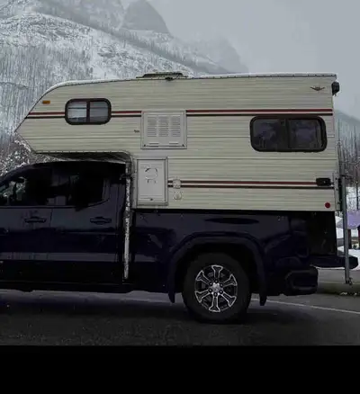 1991 Truck camper fully renovated this year, including a rebuilt bed frame. - Used on a half ton - N...