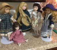 vintage  porcelain dolls  5 items