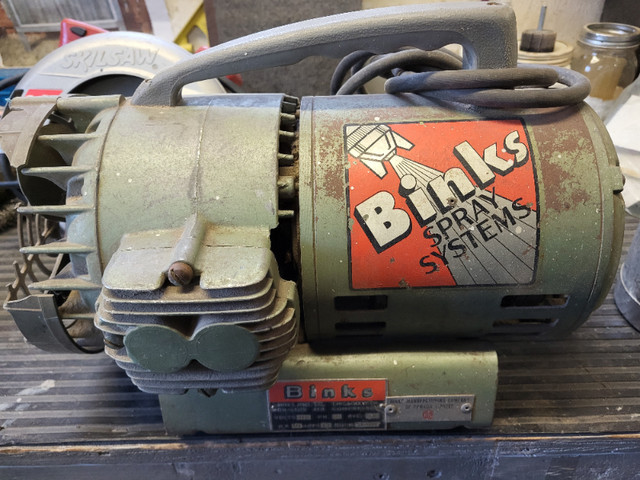 Binks Air Spray Compressor in Hand Tools in Kamloops