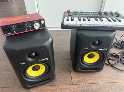 Studio Recording Equipment: KRK ROKIT 5 + RODE NT1 + FOCUSRITE, View more