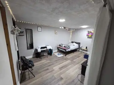 Basement for rent with one room and washroom available.No kitchen.parking$50 extra.For boys only.clo...
