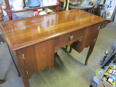 Selling quickly at $100.00 ..has a dark mark on the one side with a wear mark/rub near that location...