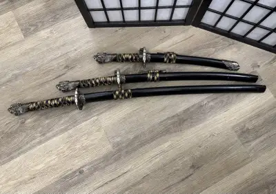 Dragon samurai swords (set), View more