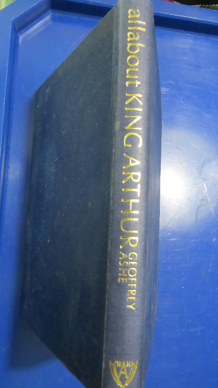 King Arthur Books - Historical and Legends mix (6) in Non-fiction in Trenton - Image 4