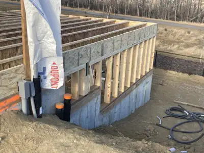 Looking for a framing labourer/ framer or apprentice carpenter. House frame construction, small hous...