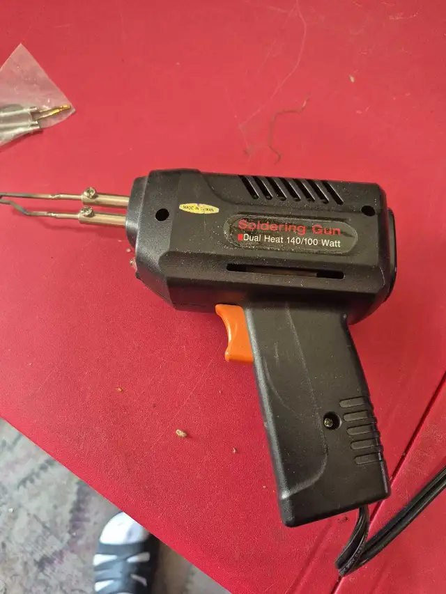 soldering gun in Hand Tools in Oshawa / Durham Region - Image 2
