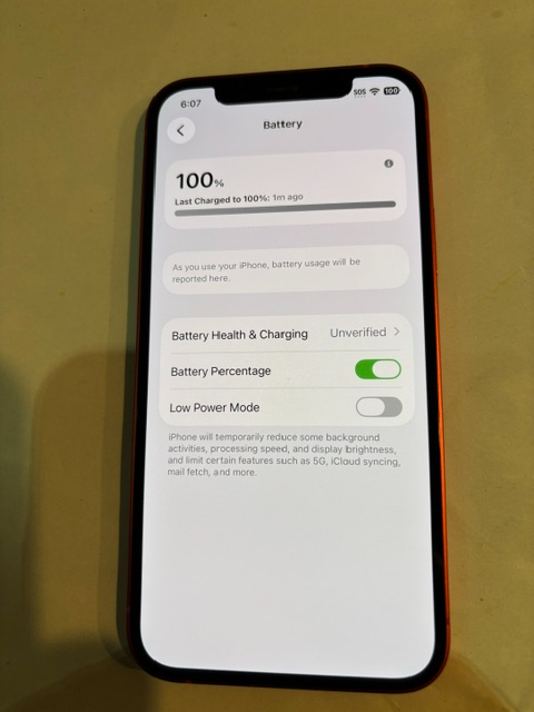 Apple iPhone 12 - 64gb Red Like New in Cell Phones in Delta/Surrey/Langley - Image 5