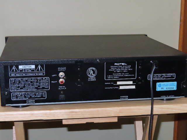 Rotel RCC-940AX 5 CD changer in Stereo Systems & Home Theatre in Winnipeg - Image 3