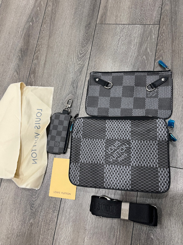 Louis Vuitton Mens 3-Piece Side Bag in Men's in Mississauga / Peel Region