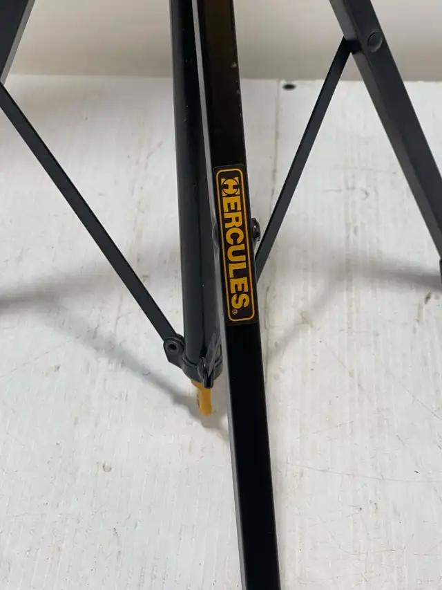 Hercules Music Stand548410926868746241