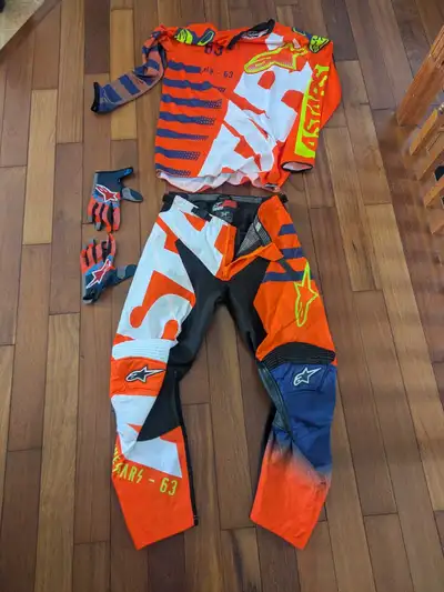 Alpinestars Jersey, Pants & Gloves, View more