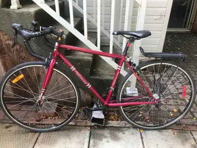 Vélo de route cadre 18po avec la marque Velomane 1982, View more