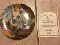 SIAMESE CAT COLLECTIBLE PLATE