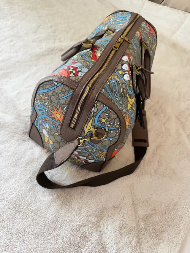 Gucci Disney Duffel Bag Brand New in Multi-item in City of Toronto - Image 6