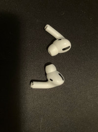 AirPods Pro 1sr generation earbuds only.