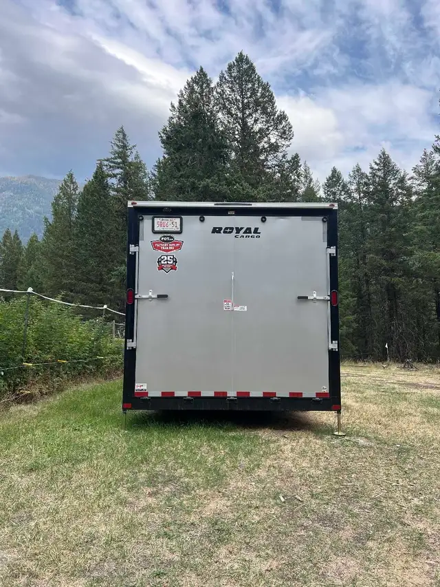 2026 royal 22'x8' enclosed trailer in Cargo & Utility Trailers in Cranbrook - Image 4