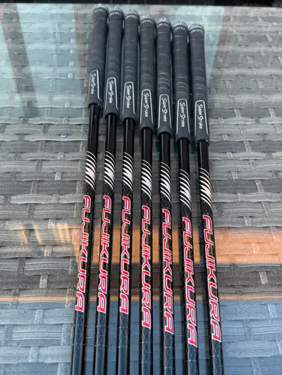 Fujikura Vista PRO HB 50 Graphite -R2 Shafts (5–AW) Senior, View more