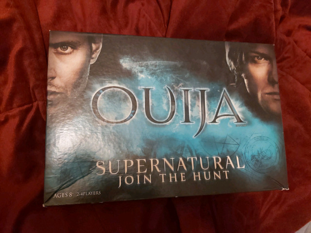 Supernatural join the hunt Ouija board ! in Toys & Games in Kingston