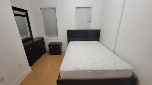 Available November 1st Brampton – Ray Lawson & Hurontario Private furnished bedroom on the third flo...