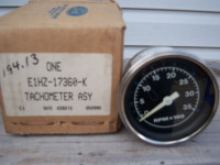 70/80's FORD LOUISVILLE MECHANICAL TACHOMETER E1HZ-17360-K NEW