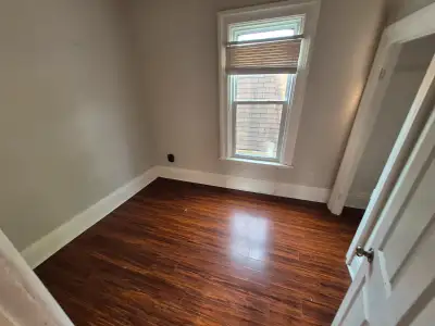 Private room for rent near downtown brantford