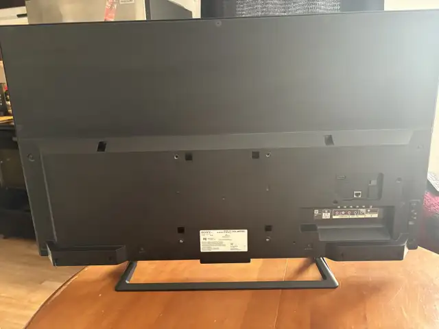 Télévision intelligente Sony Bravia 42" in TVs in Trois-Rivières - Image 4