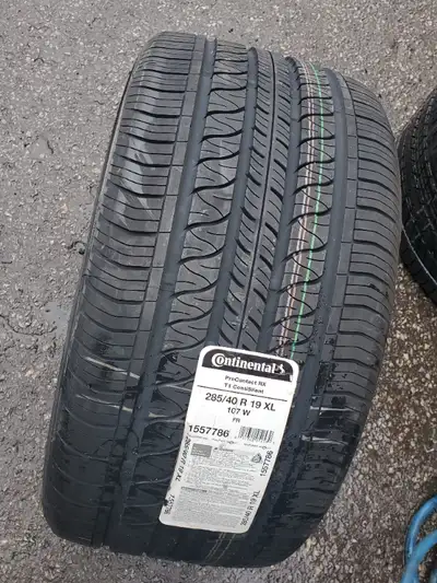 X2 285 / 40 R 19 REAR TIRES FOR Porsche Panamera, Tesla Model S, Maserati GranTurismo, Mercedes-Benz...