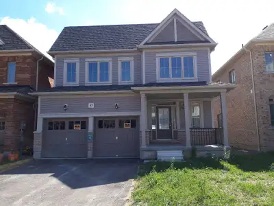 Ensuite bedroom for rent in Bowmanville for $1,100. -Major intersection is Bowmanville Ave & Concess...