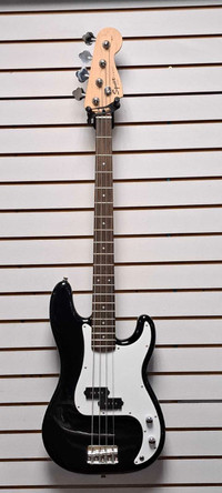 SQUIER P BASS AFFINITY GUITAR WITH GIGBAG (30223900)