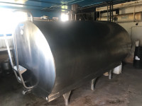 1300 gallons Mueller bulk tank compressor and wash controls 