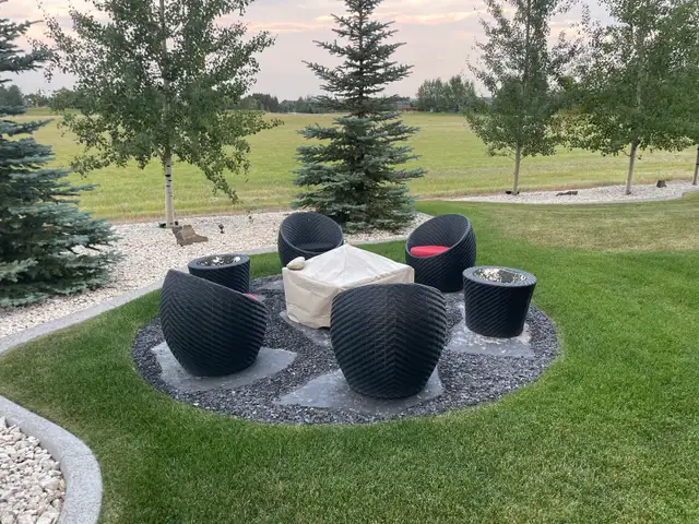 Landscaping, Concrete & Outdoor Living Specialists in Other in Calgary - Image 4