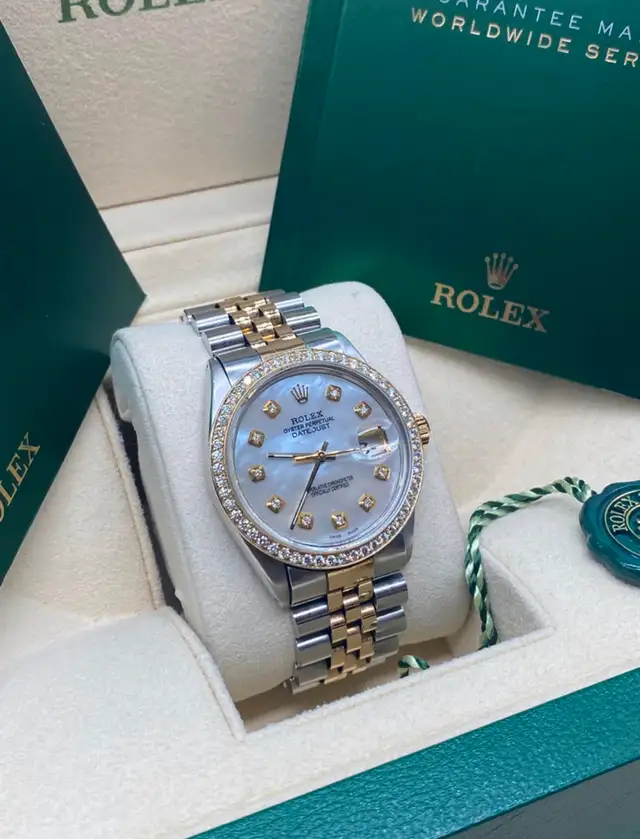 Rolex 36mm Mother of Pearl Diamonds63782626671233122