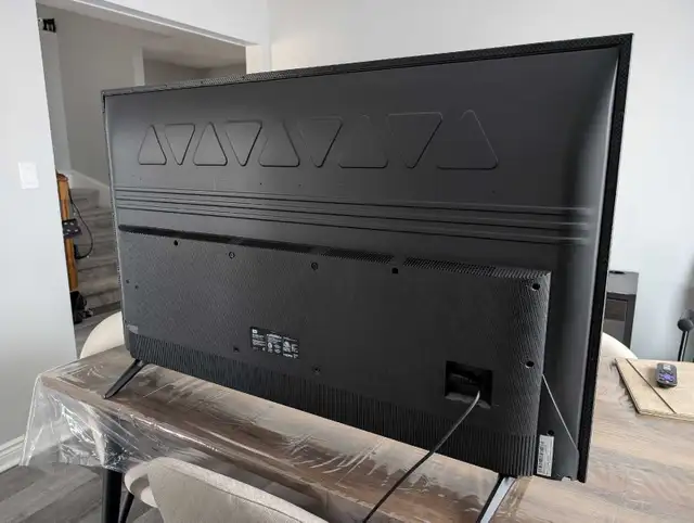 50" TCL Roku TV/Google TV in TVs in Oshawa / Durham Region - Image 4