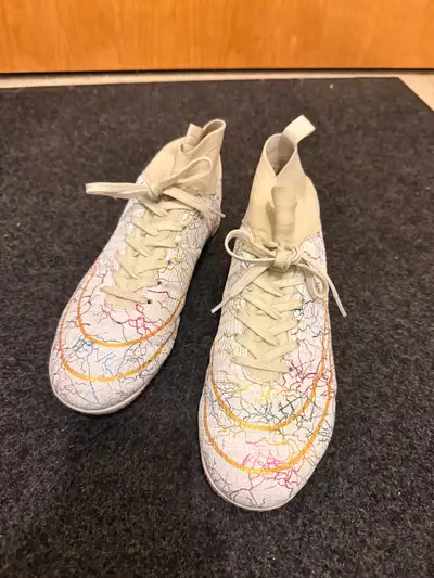 Soccer Cleats Mens 6.5 Women 8 Soccer Shoes, View more