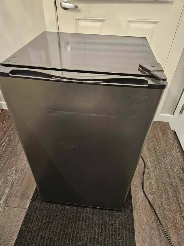 Mini Fridge628632800890901212