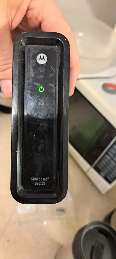 Modem Motorola modèle SB6121