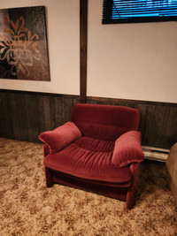 Sofa et fauteuil rouge (ensemble )