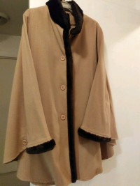 Manteau Cape 20$