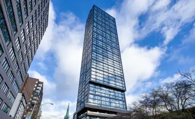 **LIMITED TIME OPPORTUNITY - CANADA DAY OFFER** Rent condo.