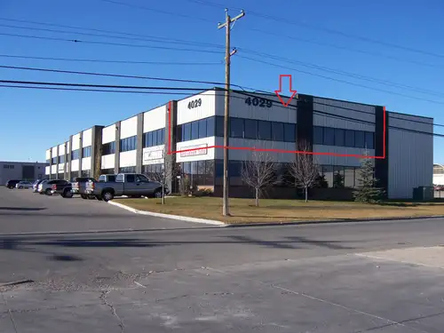 Second Floor Office Space - 1250 ft2 $2000 per month (including GST, operating costs, property taxes...