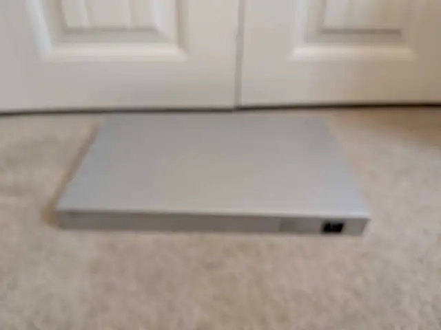 Ubiquiti 48 port POE switch486356611289600002