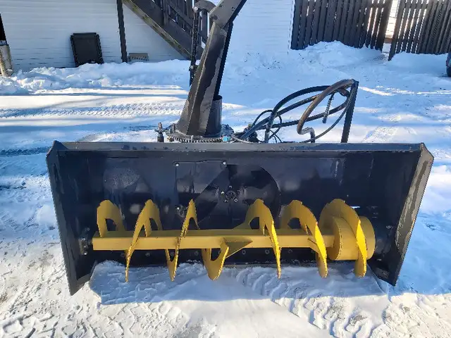 68” Skid Steer Snow Blower in Snowblowers in Laval / North Shore - Image 4